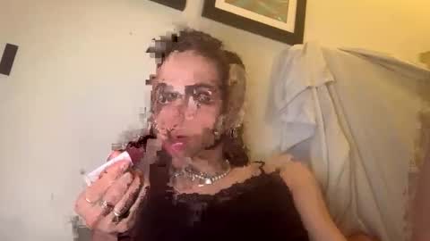 stxllaxcx online show from November 11, 1:07 am