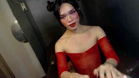 sultry_sirenxx online show from February 10, 6:03 pm