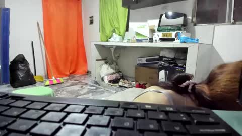 sweet_kitty_777 online show from May 31, 8:34 am