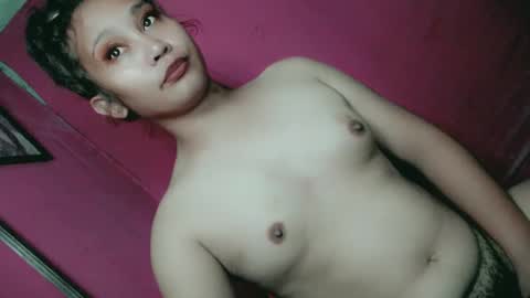 Snapshot of sweet_lover5 chatting on January 27, 2:57 pm SWEET LOVE online show from January 27, 2:57 pm