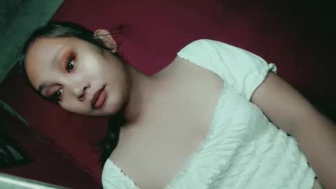 Snapshot of sweet_lover5 chatting on October 7, 12:06 pm SWEET LOVE online show from October 7, 12:06 pm