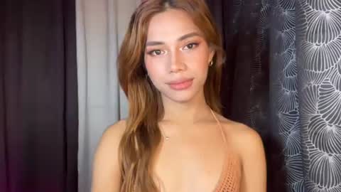 sweet_nikki03 online show from February 5, 6:35 pm