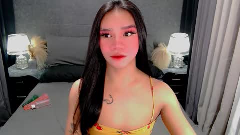 bea takashi  online show from March 14, 10:41 am