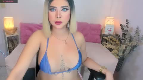 janelle online show from September 22, 7:57 am