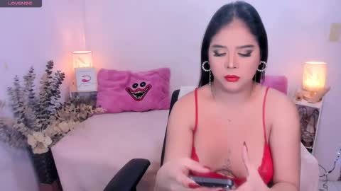 janelle online show from October 5, 7:13 pm