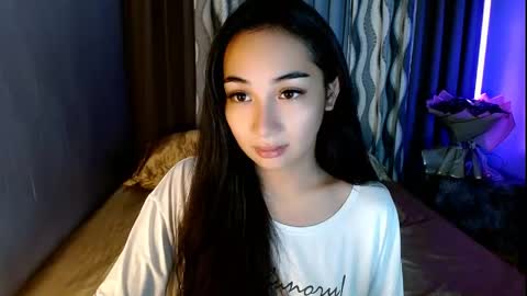 Lilly online show from May 6, 3:24 am