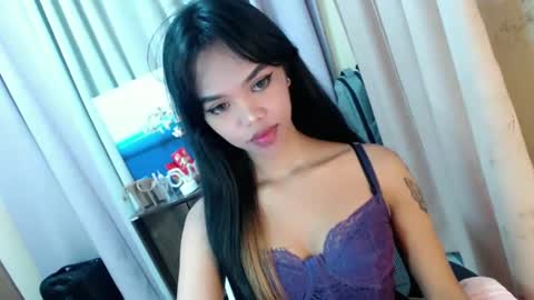 call me Diane  online show from December 11, 11:03 am