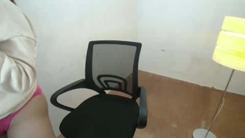 tabatha_flex online show from January 19, 11:43 pm