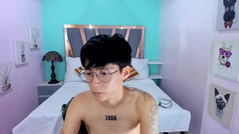 T E D D Y online show from October 8, 9:49 pm