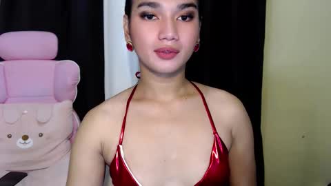 TransGoddessZhandria online show from May 16, 4:32 am