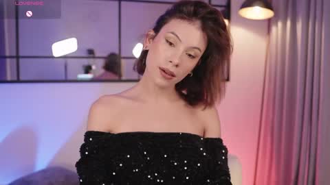 Thea online show from April 6, 11:16 pm