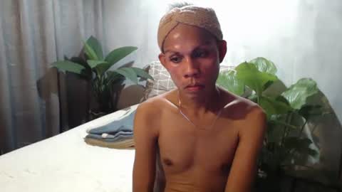 gil online show from March 27, 8:06 am