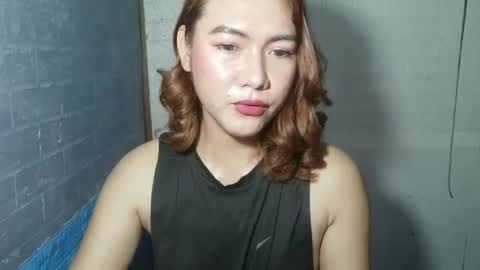 thickcock bella online show from April 19, 3:51 am