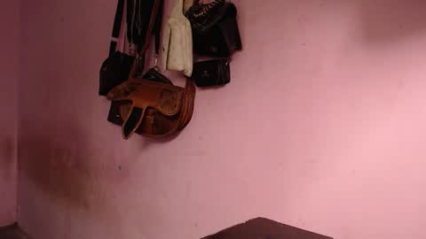 Tiana online show from November 15, 8:29 pm