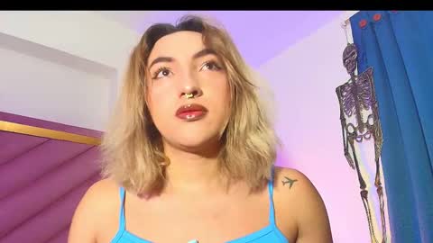   online show from November 13, 11:52 am