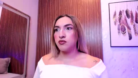   online show from December 14, 11:49 am