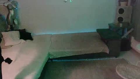 Patrizia online show from October 2, 3:07 am