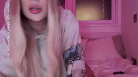 aubrey 3 online show from September 27, 7:34 pm