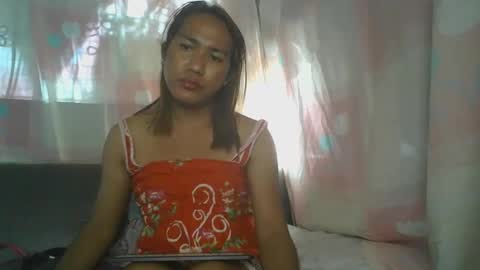 transhottie28 online show from February 24, 12:30 am