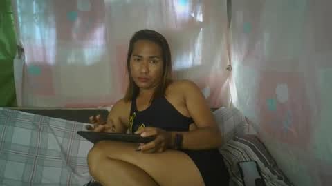 transhottie28 online show from March 9, 10:52 pm