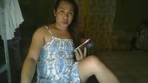 transhottie28 online show from January 14, 2:15 pm