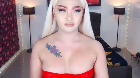 KYLIE BELLA  TS online show from July 9, 5:11 am