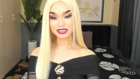 Saskia online show from December 22, 10:06 am