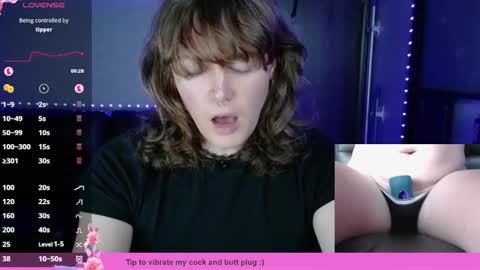 Snapshot of tsellieryder chatting on September 22, 11:43 pm Ellie Ryder online show from September 22, 11:43 pm