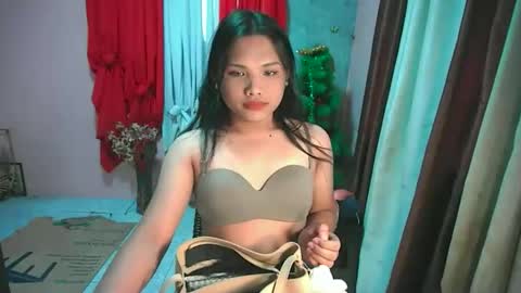 tsfucking_yurixxx online show from February 16, 6:01 am