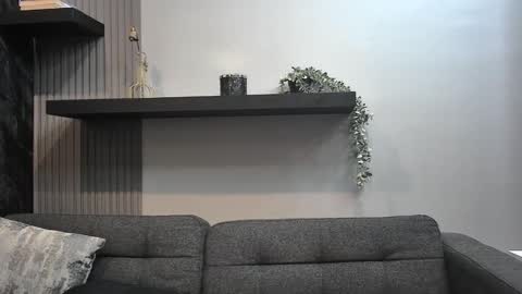 Lexi Longg online show from March 16, 5:44 am