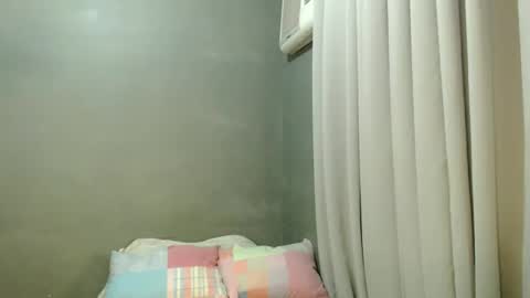 Paulyn online show from March 1, 8:42 pm