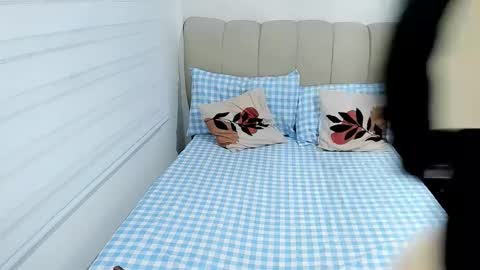 Graciella online show from March 9, 5:11 am