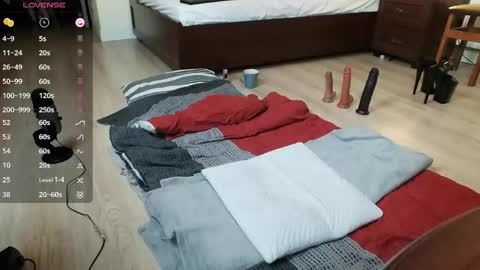 Vicky  Victor online show from March 30, 9:38 pm