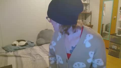 Snapshot of tyyyler93 chatting on February 2, 1:23 am TylerAlternative online show from February 2, 1:23 am
