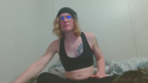 Snapshot of tyyyler93 chatting on March 6, 6:16 am TylerAlternative online show from March 6, 6:16 am