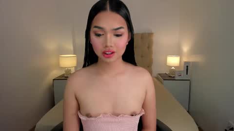 Lily online show from February 12, 10:27 pm