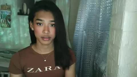 Ms. Criza online show from November 22, 2:46 am