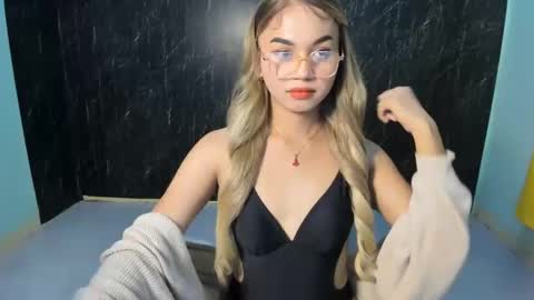 urasian_kat online show from March 10, 12:17 pm