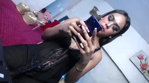 Snapshot of urasians_cummer chatting on January 10, 8:48 pm Pau online show from January 10, 8:48 pm