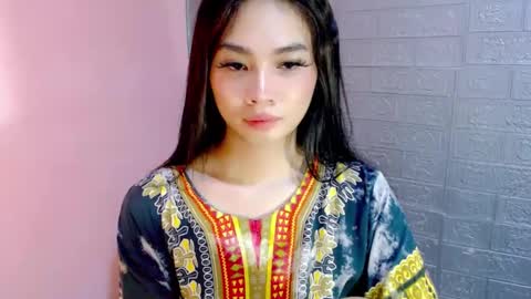 Clara online show from December 13, 5:38 am