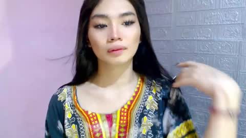 Clara online show from December 17, 5:18 am