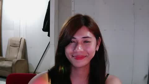urhottie_nova online show from June 22, 2:14 pm