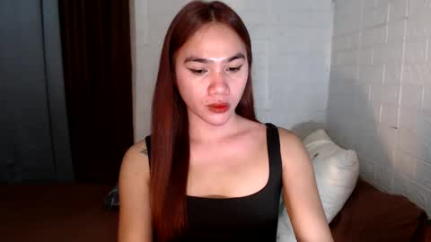 Snapshot of urhottylicious_cum chatting on February 26, 11:30 am urhottylicious_cum online show from February 26, 11:30 am