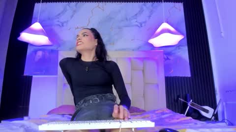 Valentina  online show from January 10, 12:16 am