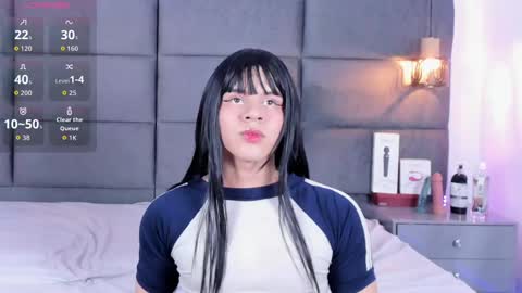 valentino moon online show from September 9, 2:43 am