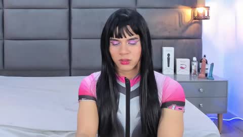 valentino moon online show from October 7, 2:45 am