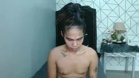 vampy_ebony_laxine online show from May 16, 8:01 am
