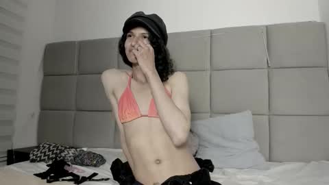 vannellope_96 online show from February 2, 5:56 pm