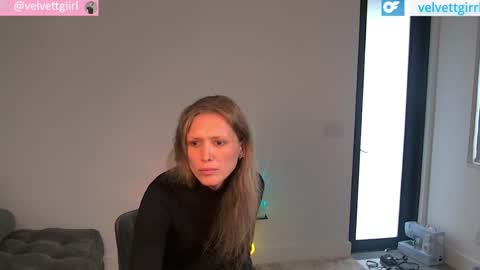 VelvetTGirl online show from June 2, 6:53 pm