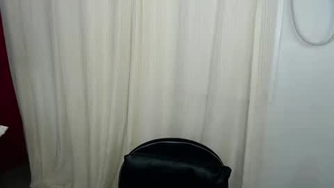 versex_maxwell online show from February 3, 12:43 pm